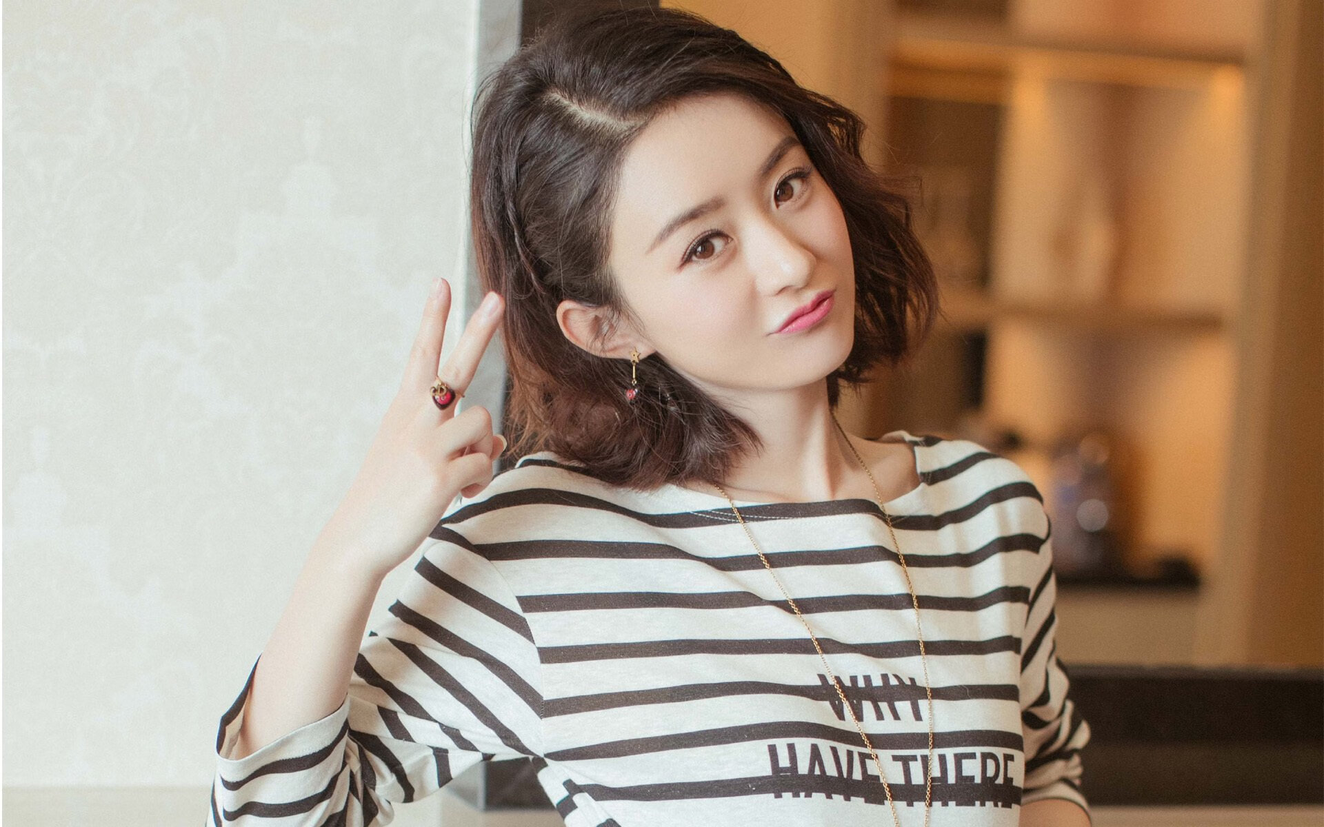 平行对决，鹈鹕湖重现与库里时间循环的救赎