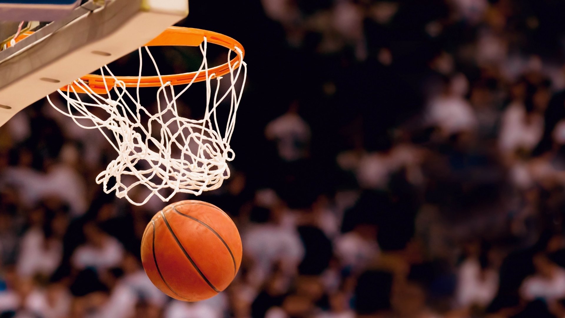逆位的交响，当阿拉巴在药厂横扫的史诗中奏响孤高独奏